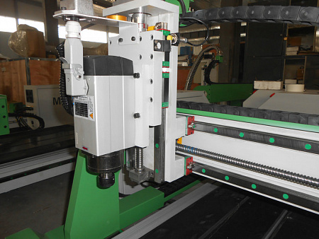 Фрезерный станок с ЧПУ по дереву WoodTec MH 6090