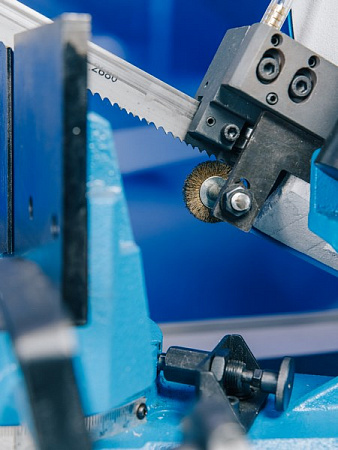 Ручной ленточнопильный станок для резки металла MetalTec BS 250 FHЕ