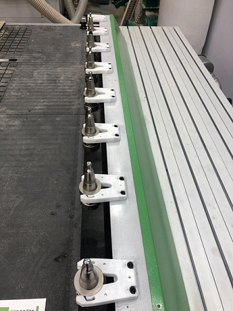 Cтанок фрезерный с ЧПУ по дереву WoodTec HA 2030 C